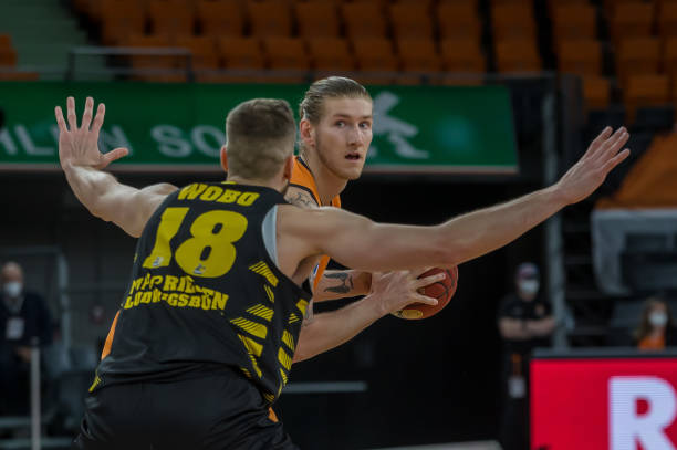 再次打出4 再次打出4