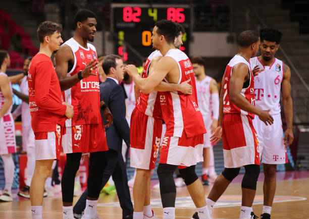 稳定性和迅 稳定性和迅