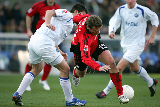 三叉戟在前 三叉戟在前